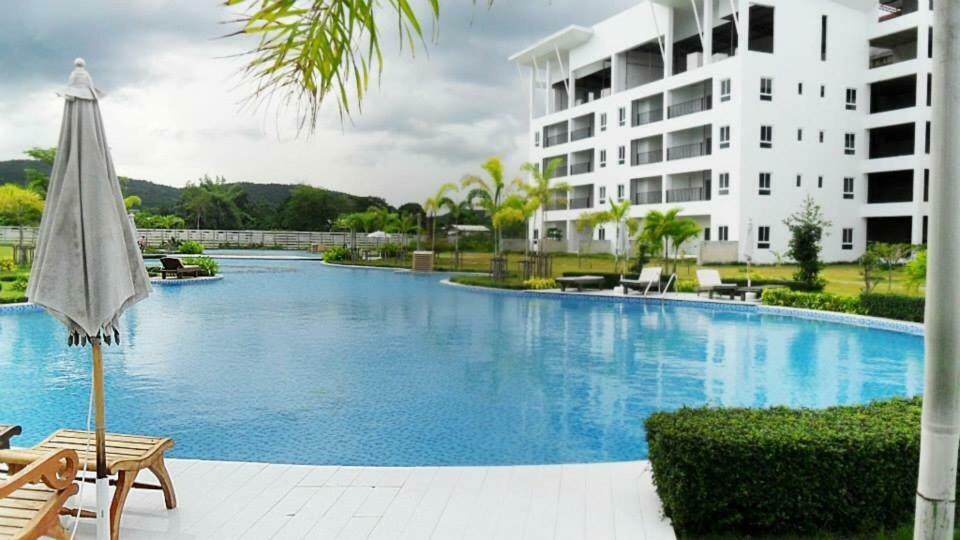The Pride Paradise Apartment หัวหิน ภายนอก รูปภาพ
